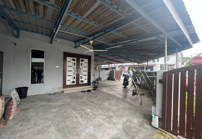 Taman Teluk Gedung Indah