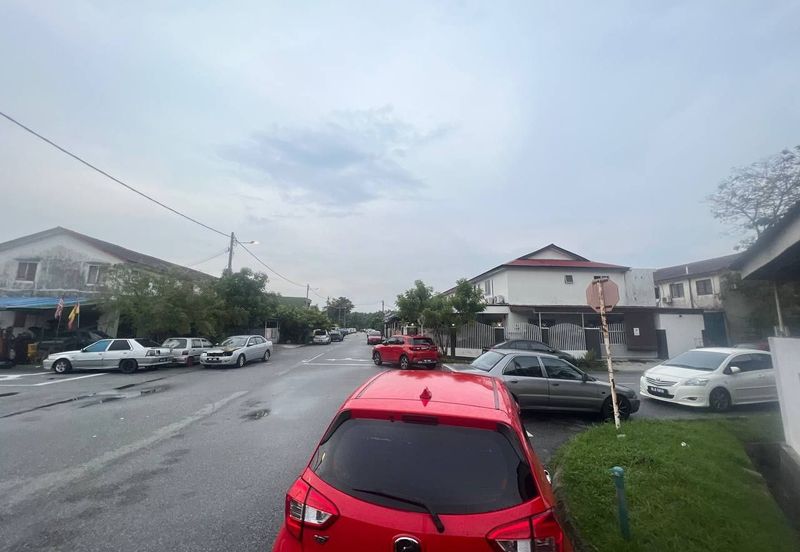 Taman Teluk Gedung Indah