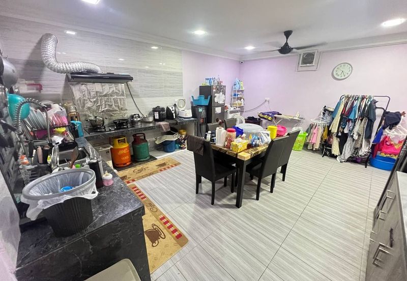 Taman Teluk Gedung Indah