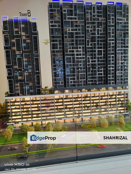 TULIP SERVICE APARTMENT, TAMAN BUKIT SUBANG, SEKSYEN U16, SHAH ALAM, Selangor, Shah Alam