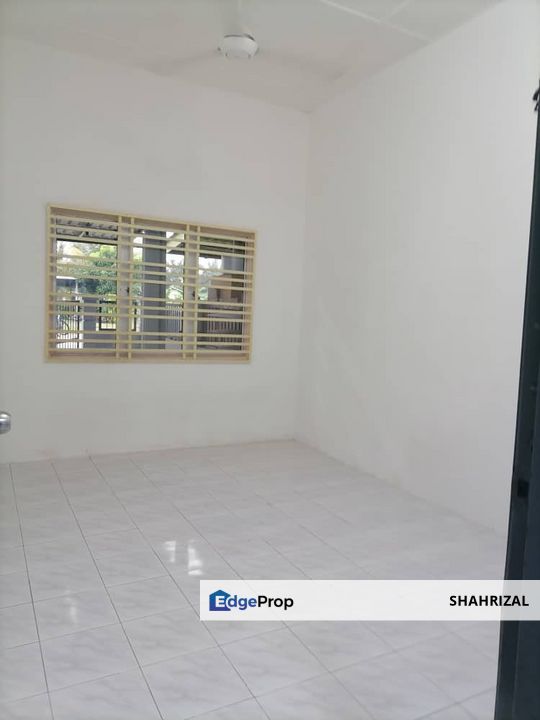 Teres Setingkat Bukit Naga Freehold, Selangor, Shah Alam