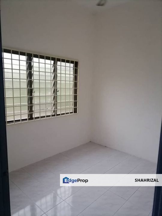 Teres Setingkat Bukit Naga Freehold, Selangor, Shah Alam