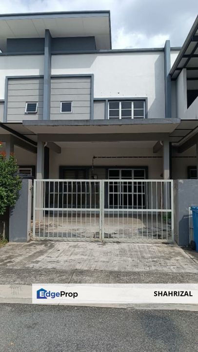Double Storey Terrace House Bukit Naga Seksyen 32 Shah Alam, Selangor, Shah Alam