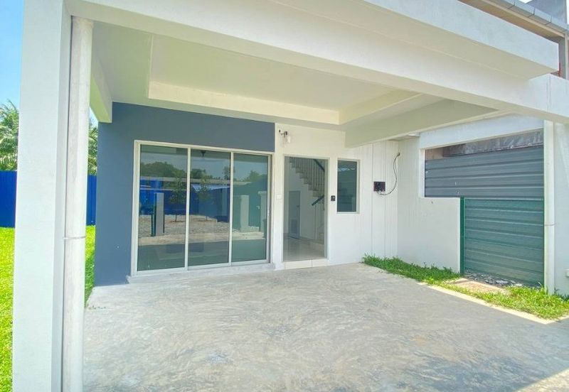 Pulau Indah ( Pulau Lumut )