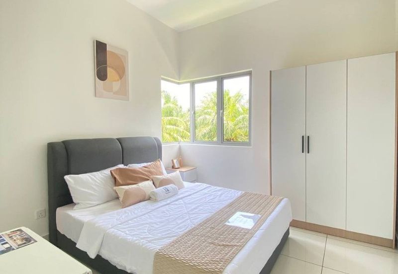 Pulau Indah ( Pulau Lumut )