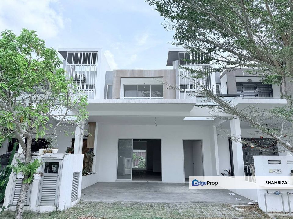 SPACIOUS DOUBLE STOREY  CASA VIEW @ Cybersouth, Selangor, Cyberjaya