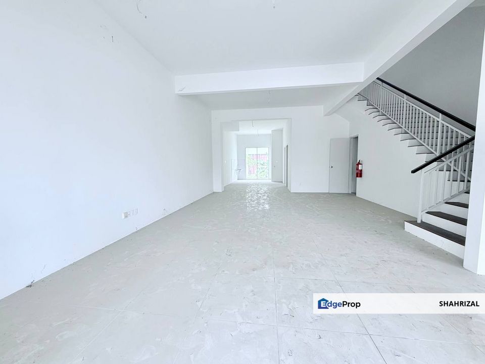 SPACIOUS DOUBLE STOREY  CASA VIEW @ Cybersouth, Selangor, Cyberjaya