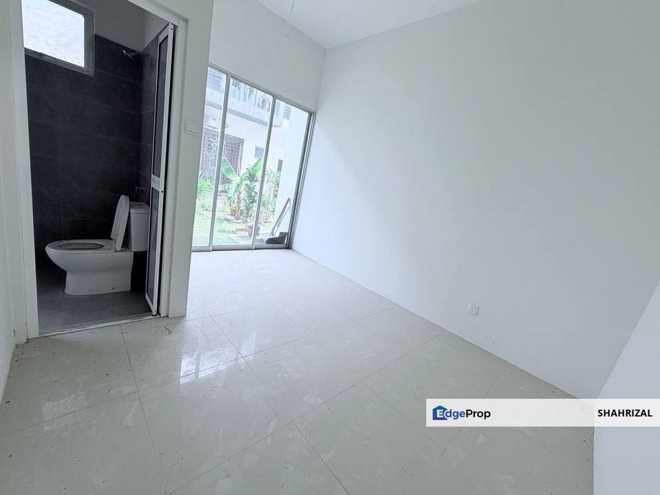 SPACIOUS DOUBLE STOREY  CASA VIEW @ Cybersouth, Selangor, Cyberjaya