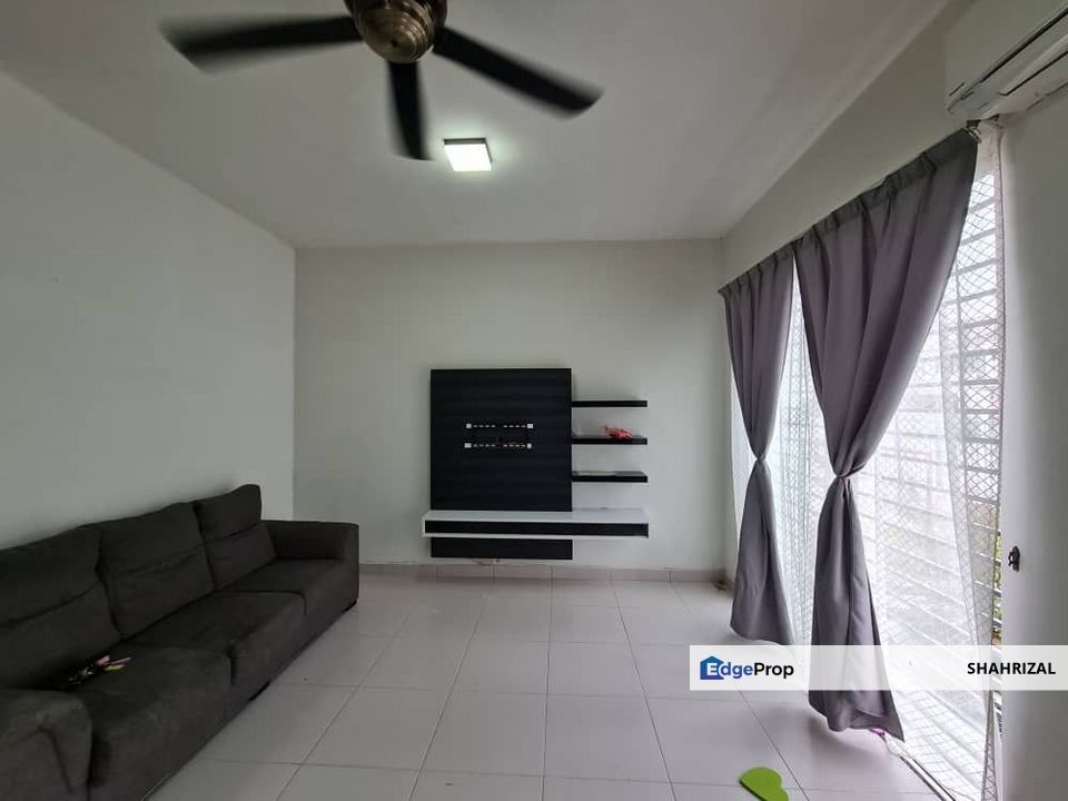 PARTLY FURNISHED 2 Storey Semi D Cluster Alam Suria Puncak Alam , Selangor, Bandar Puncak Alam