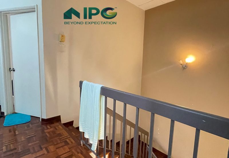 Taman Wawasan, Pusat Bandar Puchong