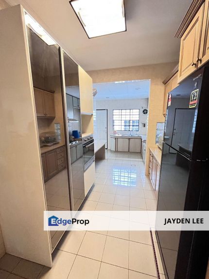 Fully Renovated 2 Storey Jalan Tempua Puchong Jaya Gated Guarded, Selangor, Puchong