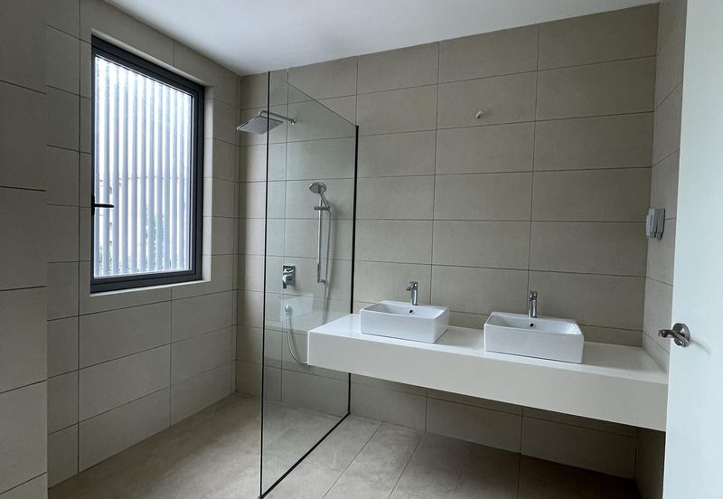 Broadleaf Residences, Hometree