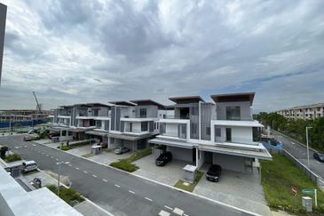 Broadleaf Residences, Hometree