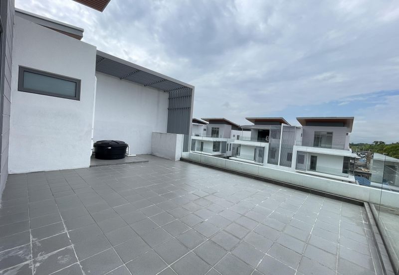 Broadleaf Residences, Hometree