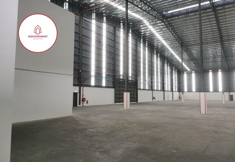 West Port, Pulau Indah