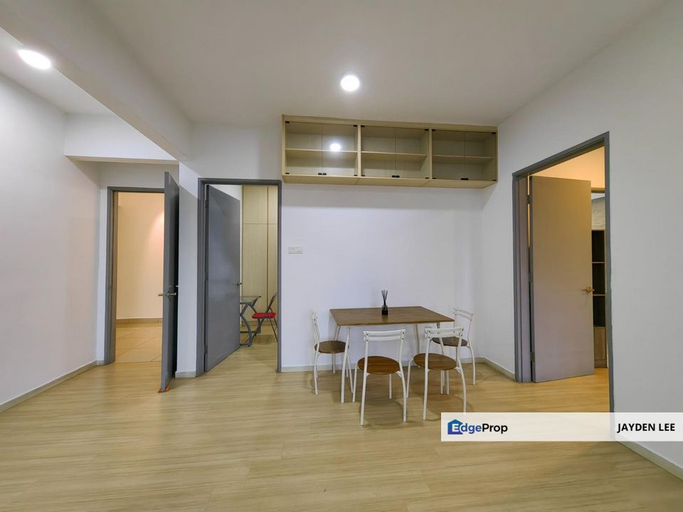 Super Lower Price Fully Furnished 3 Car Park 1425sf For Sale, Selangor, USJ