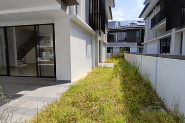 Elemen Residences @ Tropicana Aman