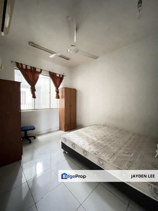 1050 sqft Cyberia Crescent 1 Condo Cyberjaya  Jalan Fauna 1 Freehold, Selangor, Cyberjaya
