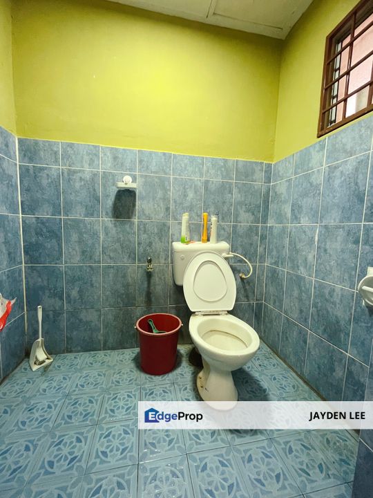 Endlot 2 Storey Puchong Hartamas Gated Guarded Facing No House 29x80sqft, Selangor, Puchong