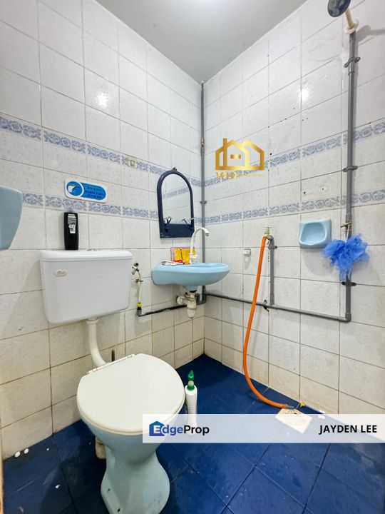 Upper Floor Taman Saga Ampang Fully Extended Front & Back 20x70sqft, Selangor, Ampang