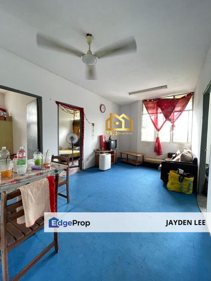 Top FloorRista Villa Apartment Taman Putra Perdana Puchong Gated Guarded, Selangor, Puchong