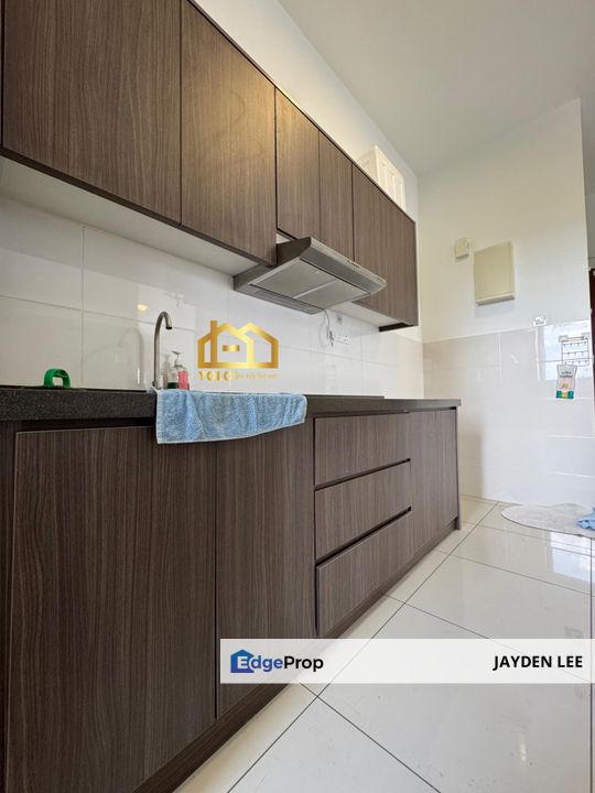 Le pavilion Serviced Residence 1219sqft 2 Carpark Strata Title, Selangor, Bandar Puteri Puchong