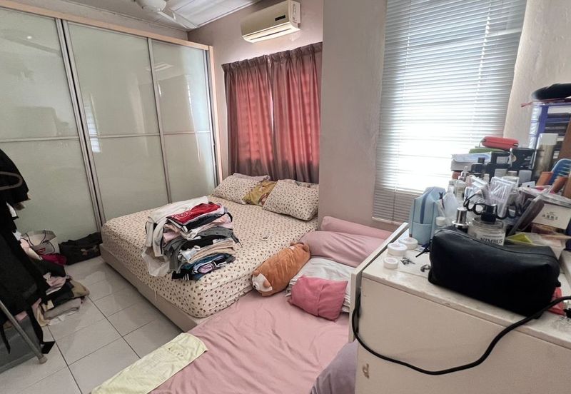 Taman Saujana Puchong