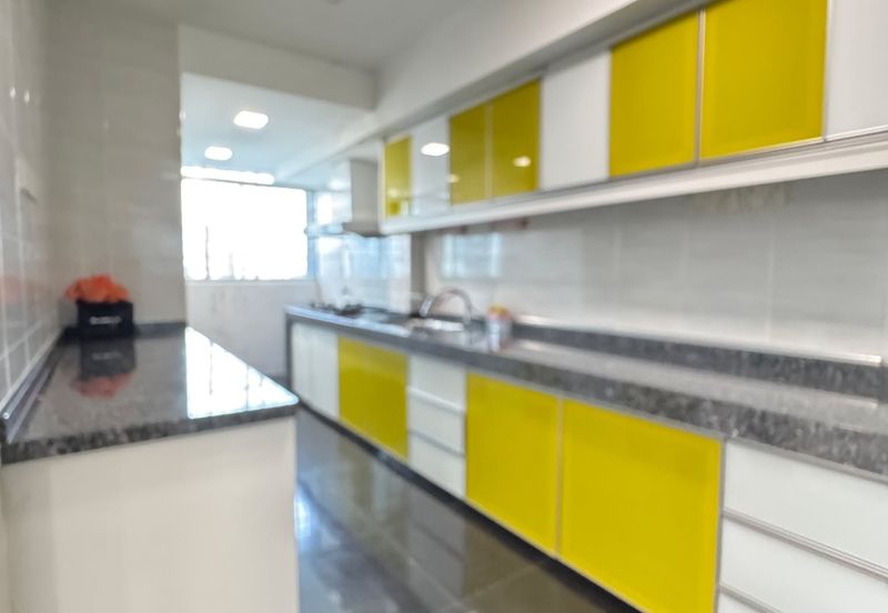 De Tropicana Condominium