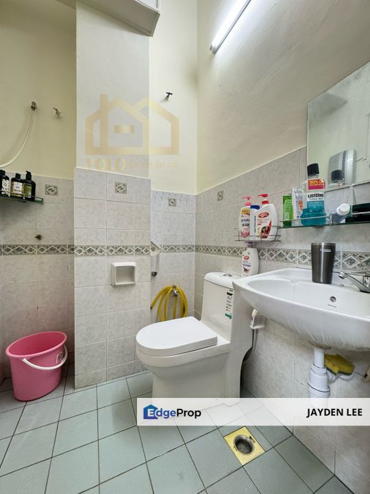 Corner Unit 2 Sty Taman Wawasan Pusat Bandar Puchong 2800sf, Selangor, Puchong