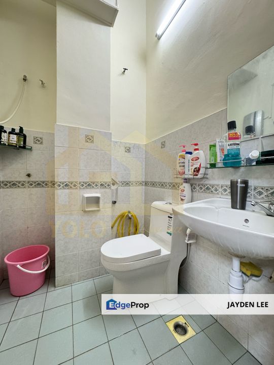 Corner Unit 2 Sty Taman Wawasan Pusat Bandar Puchong 2800sf, Selangor, Puchong