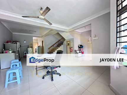 2 Storey Taman Puchong Utama Jalan Pu 1 22x75sf , Selangor, Puchong