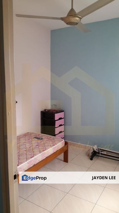 Lower Floor Akasia Apartment Taman wawasan Puchong, Selangor, Puchong