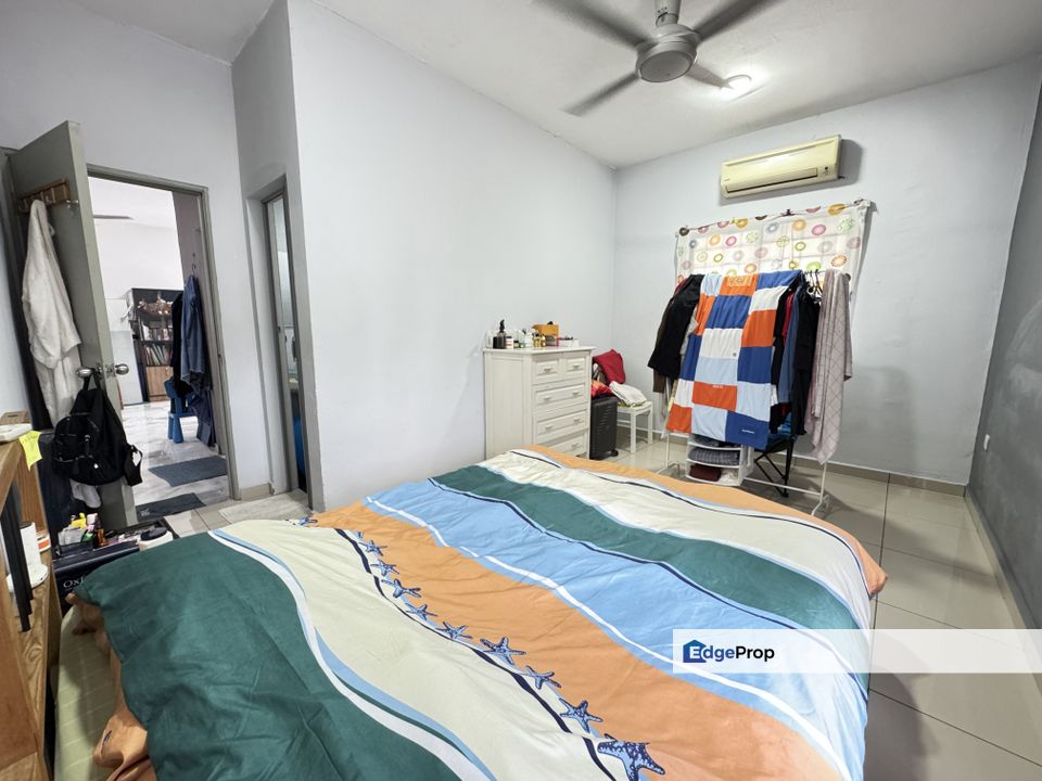 Sri Kenanga Apartment jalan Bangau Bandar Puchong Jaya , Selangor, Puchong