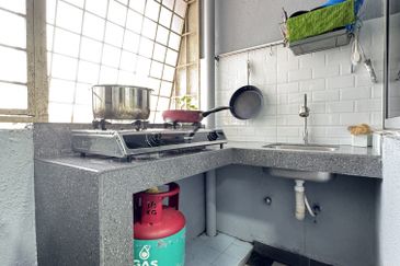 Sri Kenanga Apartment