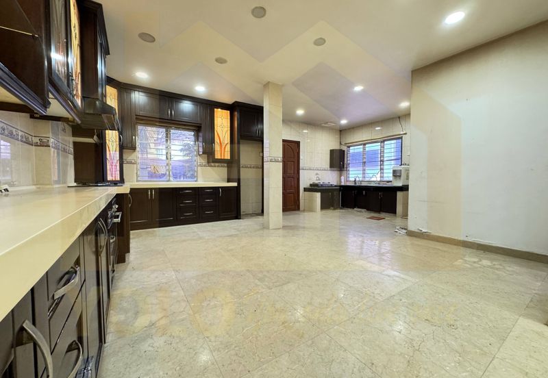 Taman Wawasan, Pusat Bandar Puchong