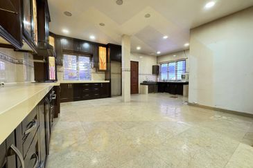 Taman Wawasan, Pusat Bandar Puchong