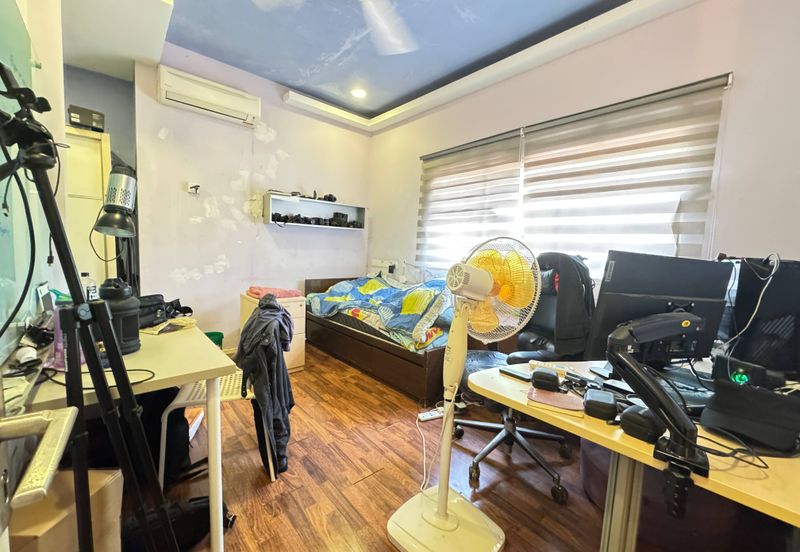 Taman Wawasan, Pusat Bandar Puchong