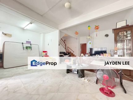 Gated Guarded 2 Sty Jalan Bangau Bandar Puchong Jaya 20x75sf, Selangor, Puchong
