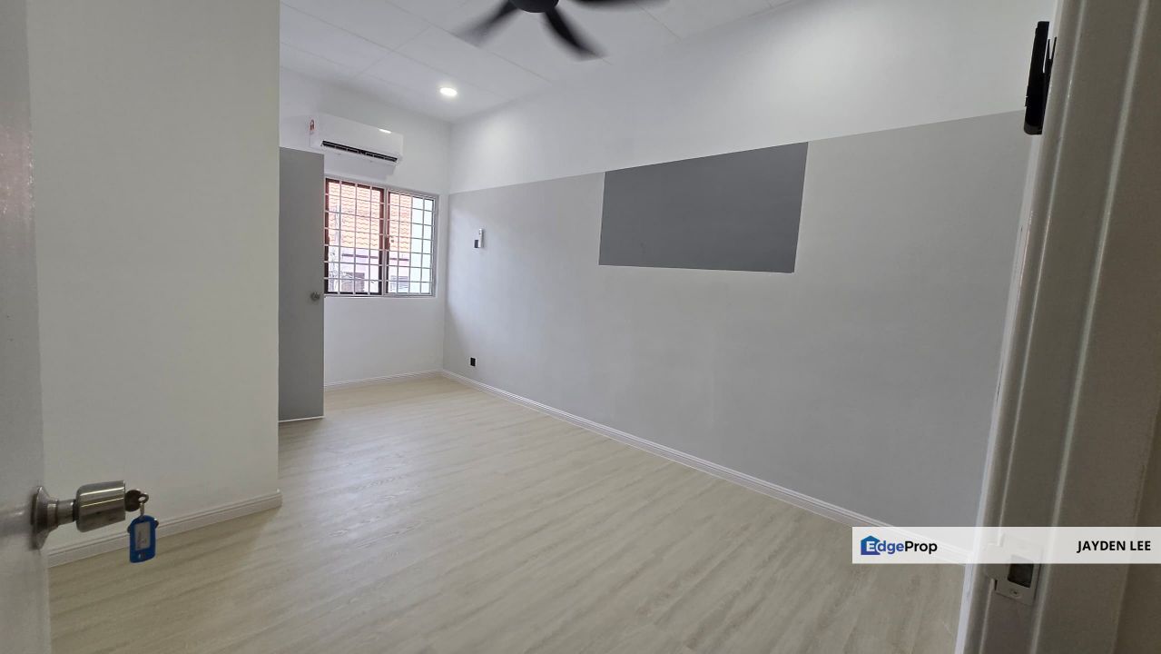 Renovation 2 Sty Jalan Bu 12 Bandar Utama 22x75sf, Selangor, Bandar Utama