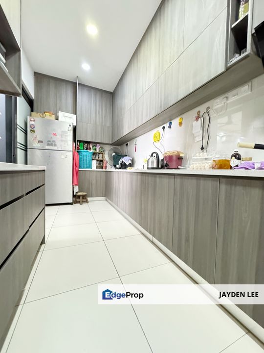 Fully Furnished Skyz Residence Bandar Puchong Jaya 1173sqft     , Selangor, Puchong