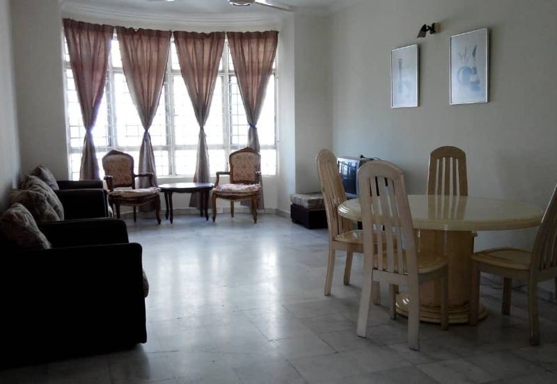 Endah Regal Condominium