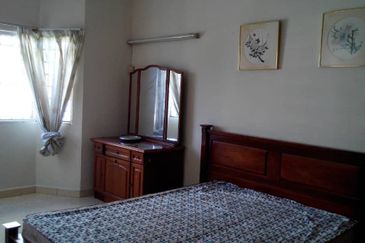 Endah Regal Condominium