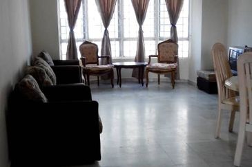 Endah Regal Condominium