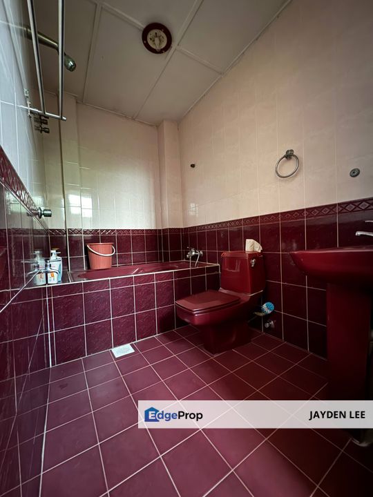 Corner Unit 2 Sty Taman Wawasan Pusat Bandar Puchong 3250sqf, Selangor, Puchong