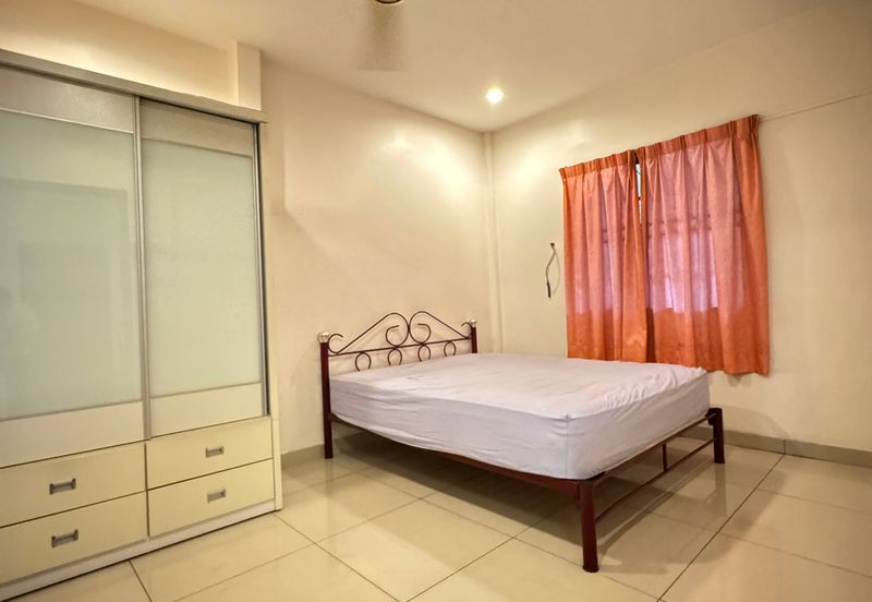 Taman Wawasan, Pusat Bandar Puchong