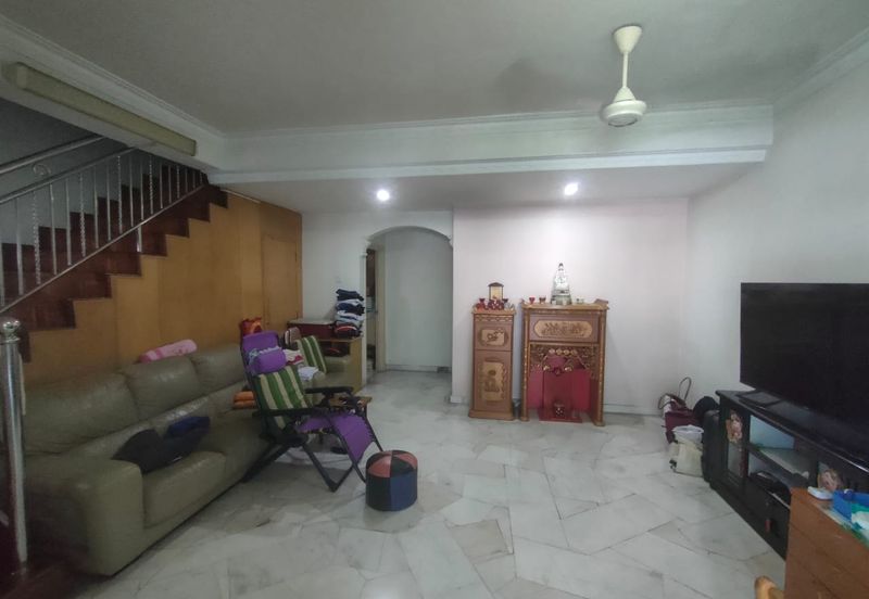 Taman Kinrara Seksyen 4