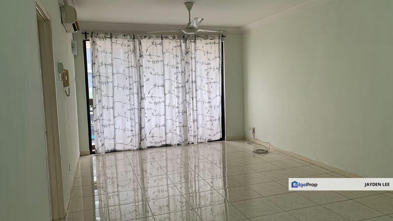 2 Carpark 896sqft Casa Tropicana Condo Persiaran Tropicana PJ, Selangor, Tropicana