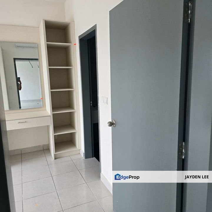 E'island Lake Haven Residence Taman Putra Perdana 2 Carpark, Selangor, Puchong