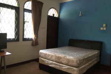 Seksyen 11, Shah Alam