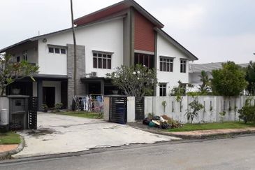 Puncak Perdana